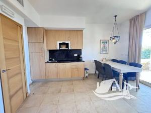 Prodej bytu 3+kk, Manilva, Španělsko, 87 m2