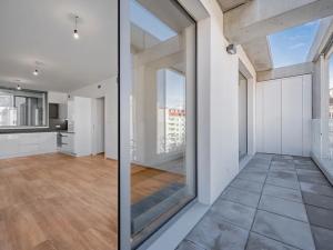 Pronájem bytu 2+kk, Praha - Košíře, Hlaváčkova, 65 m2