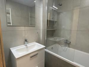 Pronájem bytu 2+1, Terezín, 5. května, 54 m2