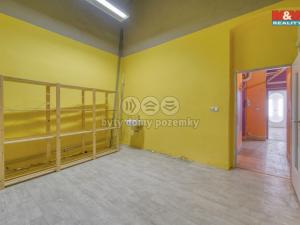 Pronájem obchodního prostoru, Plzeň - Vnitřní Město, Veleslavínova, 70 m2