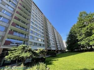 Pronájem bytu 2+kk, Praha - Kobylisy, Kyselova, 43 m2