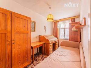 Prodej rodinného domu, Šumperk, Kostelní nám., 244 m2