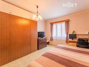Prodej rodinného domu, Šumperk, Kostelní nám., 244 m2