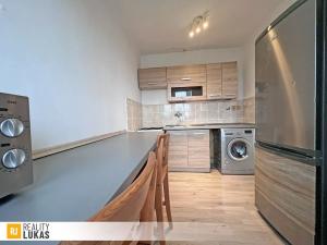 Prodej bytu 2+1, Ostrava, Polská, 45 m2