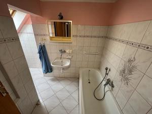 Prodej rodinného domu, Kolinec, 150 m2