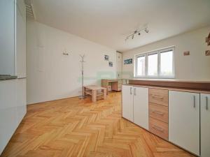 Pronájem bytu 1+kk, Praha - Michle, Michelská, 27 m2