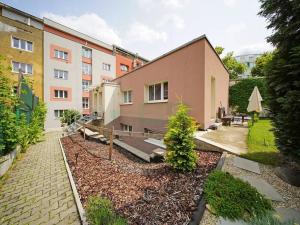 Pronájem bytu 1+kk, Praha - Michle, Michelská, 27 m2