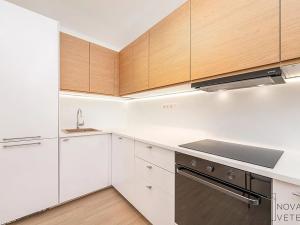Prodej bytu 4+kk, Praha - Modřany, Urbánkova, 80 m2