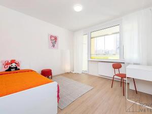 Prodej bytu 4+kk, Praha - Modřany, Urbánkova, 80 m2
