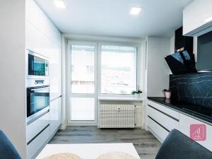 Prodej bytu 2+1, Mokrá-Horákov, 52 m2