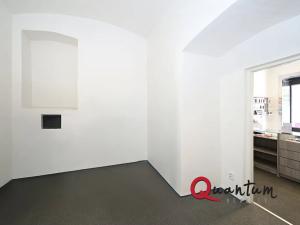 Pronájem obchodního prostoru, Praha - Smíchov, Arbesovo náměstí, 35 m2