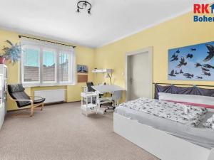 Prodej činžovního domu, Mnichovo Hradiště, Masarykovo náměstí, 500 m2