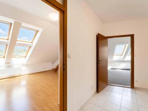 Pronájem bytu 2+kk, Olomouc, Masarykova třída, 81 m2