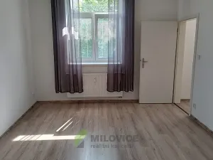 Pronájem bytu 2+kk, Milovice, Slepá, 44 m2