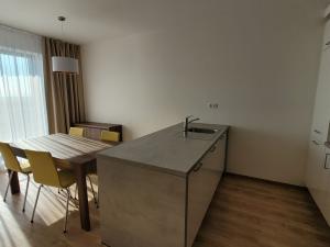 Pronájem bytu 3+kk, Praha - Stodůlky, Mukařovského, 105 m2