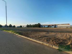 Prodej komerčního pozemku, Žebrák, Náměstí, 7550 m2