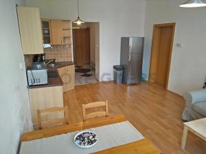 Pronájem bytu 2+kk, Brno, Křížkovského, 56 m2