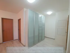 Pronájem bytu 3+1, Praha - Chodov, Doubravická, 67 m2