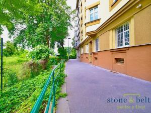 Prodej bytu 2+1, Praha - Smíchov, Pod tratí, 76 m2