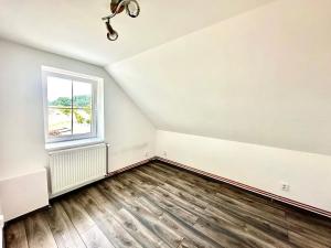 Pronájem rodinného domu, Stříbrná Skalice, 150 m2