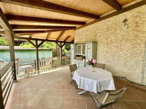 Pronájem rodinného domu, Stříbrná Skalice, 150 m2