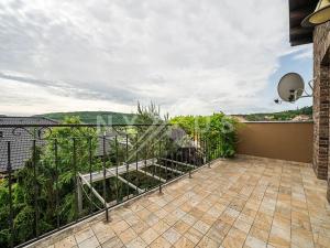 Prodej rodinného domu, Králův Dvůr, Na Vinohradech, 103 m2