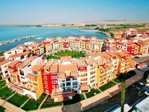 Prodej bytu 1+kk, Aheloy, Bulharsko, 40 m2