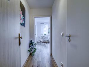 Pronájem bytu 1+1, Děčín - Děčín IX-Bynov, Nálepkova, 35 m2