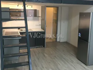 Pronájem bytu 1+kk, Hostivice, Čsl. armády, 33 m2
