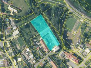 Prodej podílu skladu, Holasovice, 236 m2