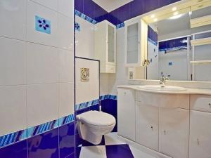 Pronájem bytu 1+kk, Praha - Kunratice, Velké Kunratické, 39 m2