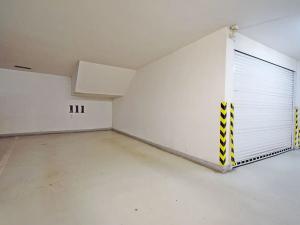 Pronájem bytu 1+kk, Praha - Kunratice, Velké Kunratické, 39 m2