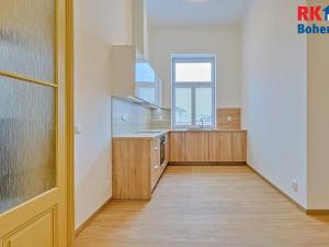 Pronájem bytu 2+kk, Český Brod, nám. Arnošta z Pardubic, 61 m2