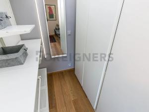Pronájem bytu 2+kk, Praha, Eliášova, 47 m2