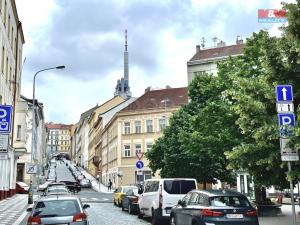 Pronájem bytu 2+1, Praha - Žižkov, Chlumova, 52 m2