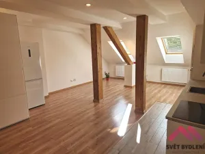 Pronájem bytu 2+kk, Slaný, Ouvalova, 73 m2