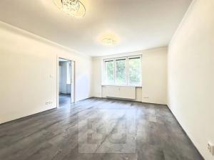 Pronájem bytu 1+1, Praha - Nusle, Boleslavova, 39 m2