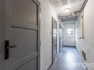 Pronájem bytu 1+1, Praha - Radotín, Na Viničkách, 41 m2
