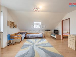 Prodej rodinného domu, Vinařice, IV. ulice, 210 m2