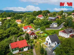 Prodej rodinného domu, Janov, 268 m2