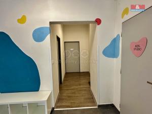 Pronájem obchodního prostoru, Praha, Bělehradská, 12 m2