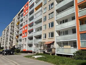 Pronájem bytu 2+kk, Praha - Černý Most, Vašátkova, 43 m2