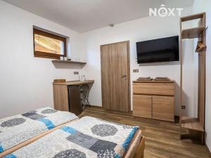 Prodej ubytování, Velké Bílovice, 322 m2