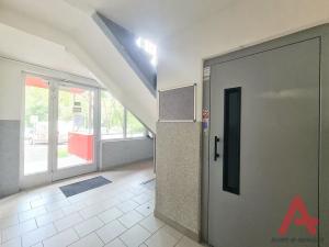 Pronájem bytu 2+kk, Praha - Střížkov, Jablonecká, 50 m2