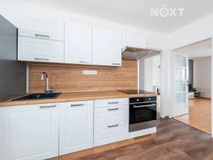 Prodej bytu 2+1, Hradec Králové, Jiráskovo náměstí, 55 m2