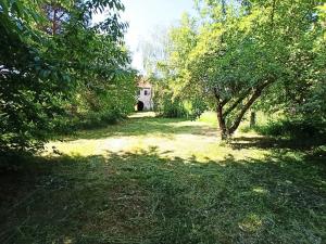 Prodej komerční nemovitosti, Vykáň, 450 m2