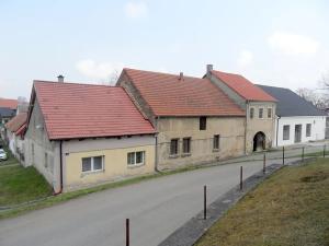 Prodej komerční nemovitosti, Vykáň, 450 m2