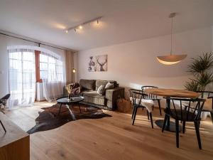 Prodej bytu 2+kk, Špindlerův Mlýn, Vodárenská, 53 m2