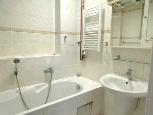 Pronájem bytu 2+kk, Praha - Žižkov, Hartigova, 51 m2