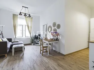 Pronájem bytu 2+kk, Praha - Nusle, Oldřichova, 46 m2
